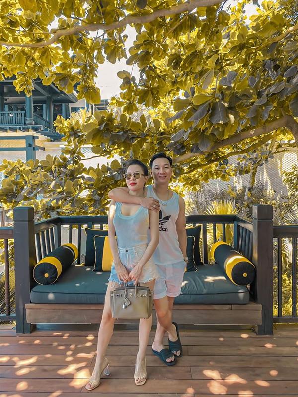 Cặp song sinh nhà MC Thành Trung 8 tháng bụ bẫm như 2 tuổi, mẹ bỉm sữa thi nhau vào xin bí quyết nuôi dưỡng-11