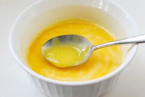 Vẫn là trứng rán rẻ tiền, chỉ cần thêm nguyên liệu này trông sang hơn hẳn-1