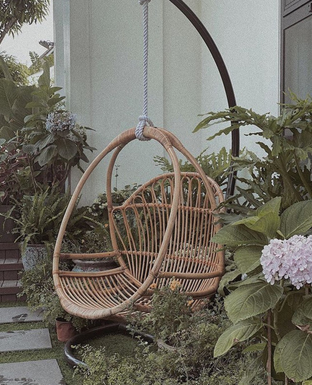 Hé lộ cuộc sống chanh sả của Á hậu Tú Anh sau khi lấy chồng thiếu gia: Hàng hiệu xa xỉ, nhà cao cửa rộng-3