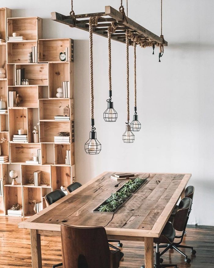 Bàn phủ đầy hoa lá rực rỡ trang điểm cho phòng khách thêm sinh động-5