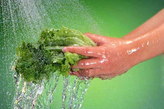Rửa rau ai cũng nghĩ dễ ợt thế nhưng có những điều hầu hết chúng ta còn 