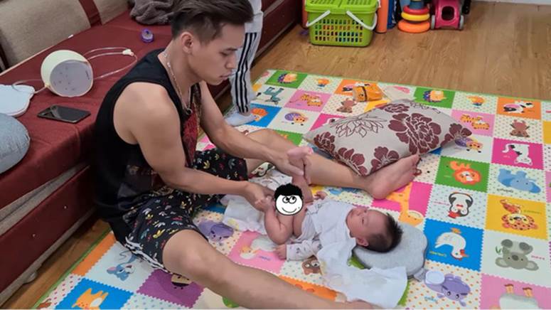 Độ Mixi - 1 trong top 4 streamer giàu nức tiếng lại gây bão với ảnh trông con khi đang live, thế mới nói: Chia tay vì bận lo sự nghiệp chỉ là lý do!-8