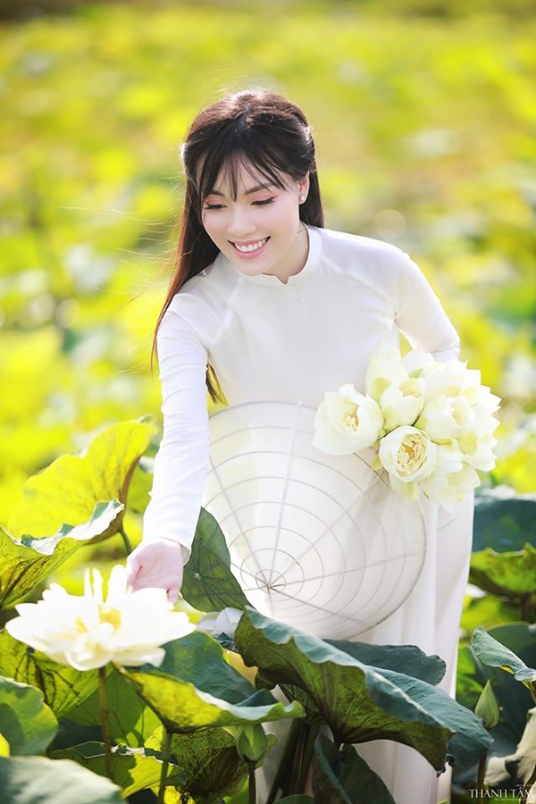 Nhan sắc té ngửa của tiểu tam ngoại tình với nam diễn viên Trọng Hưng, nhìn sang chính thất Âu Hà My khác hẳn-8