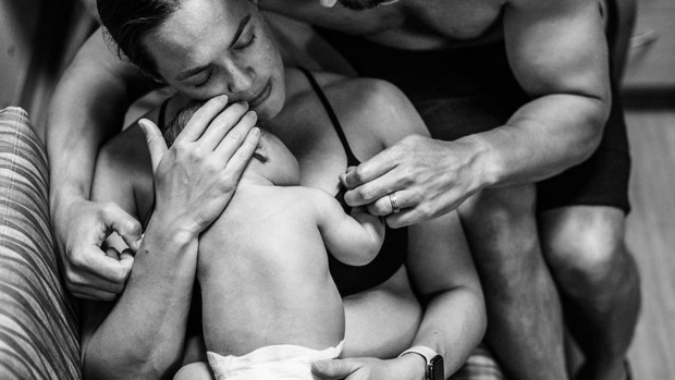 Nghẹn lòng nghe tâm sự của bà mẹ mất con trai 6 ngày tuổi vì em bé bị kẹt vai trong quá trình sinh thường-2