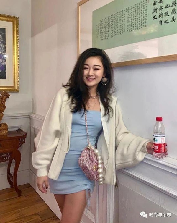 Rich kid trong Bộ 3 Thiên Kim: Bạn thân con gái út Vua sòng bài Macau, xinh đẹp giàu có nhưng sống giản dị, có nhiều mối quan hệ trong showbiz-5