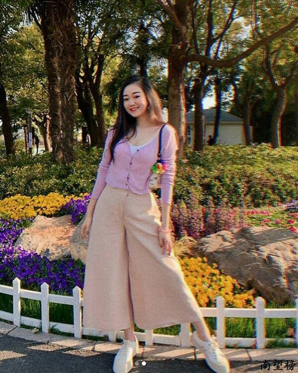 Rich kid trong Bộ 3 Thiên Kim: Bạn thân con gái út Vua sòng bài Macau, xinh đẹp giàu có nhưng sống giản dị, có nhiều mối quan hệ trong showbiz-6