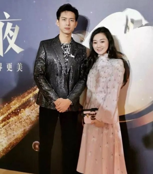 Rich kid trong Bộ 3 Thiên Kim: Bạn thân con gái út Vua sòng bài Macau, xinh đẹp giàu có nhưng sống giản dị, có nhiều mối quan hệ trong showbiz-8