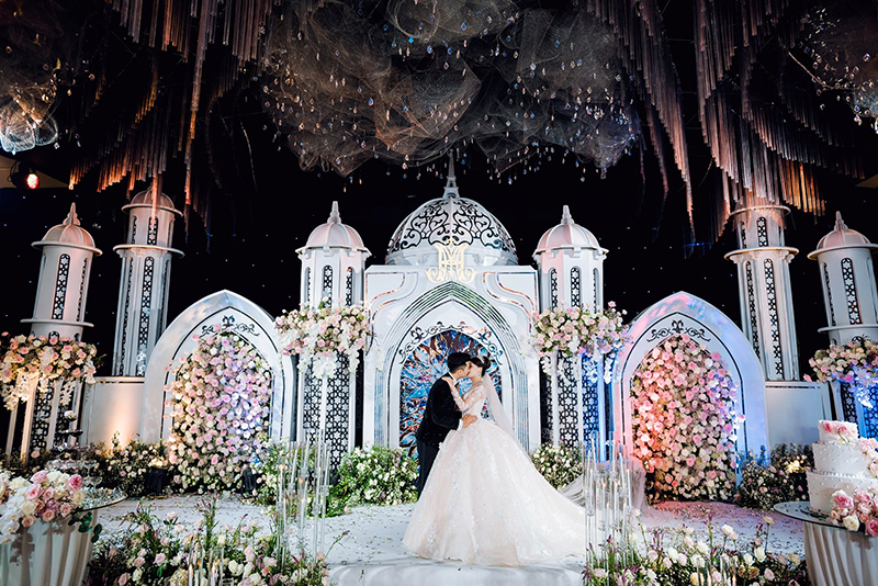 Từng là nàng công chúa được nâng niu trong đám cưới xa hoa&nbsp;nhưng cuối cùng Âu Hà My vẫn bị chồng bạc bẽo phụ tình-7