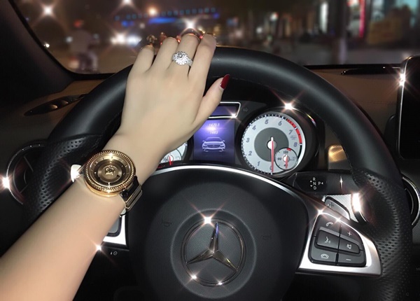 Từng là nàng công chúa được nâng niu trong đám cưới xa hoa nhưng cuối cùng Âu Hà My vẫn bị chồng bạc bẽo phụ tình-11