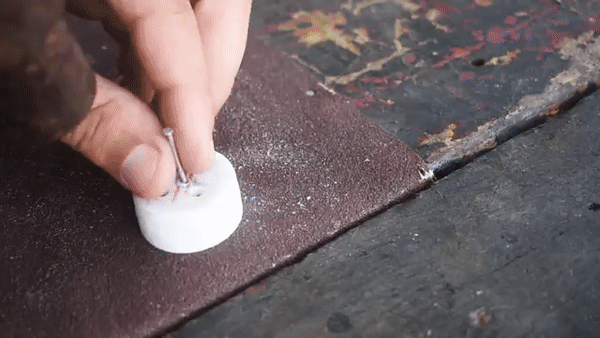 Vắng nhà cả tuần, chỉ cần 1 chai nhựa và thêm vài thao tác đơn giản, cây cối bỏ không vẫn tươi-5