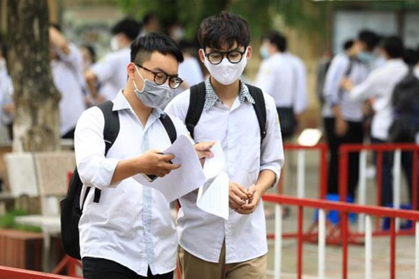 Thi tốt nghiệp THPT đợt 2: Ðiểm chuẩn có biến động?-1