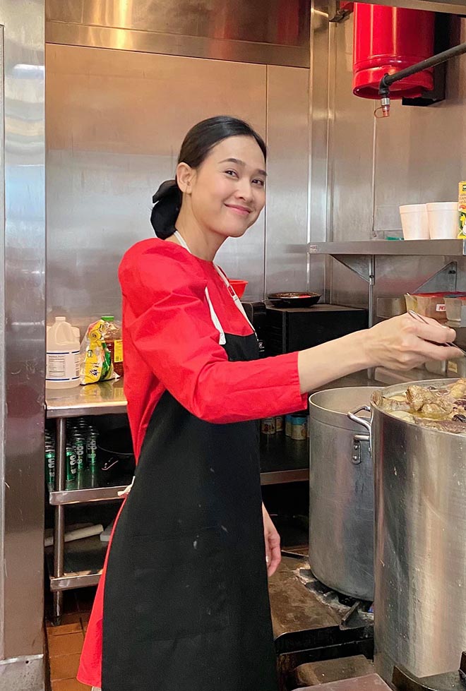 Cuộc sống của Dương Mỹ Linh sau khi chia tay Bằng Kiều, yêu đại gia lớn hơn 11 tuổi-6