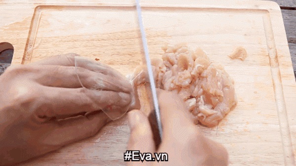 Mẹo cực hay khi nấu ăn: Tách lòng đỏ trứng, mài dao, khử mùi tủ lạnh dễ như ăn kẹo-3
