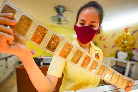 'Tôi mua vàng giá đỉnh'