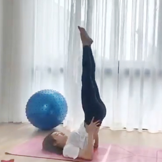 Nhã Phương vẫn cứng đầu ép cân gầy như que củi dù hình thể đáng báo động-4