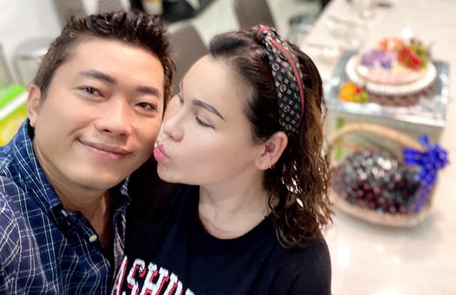 Từng gây xôn xao khi được vợ đại gia tặng xe hơi 6 tỷ, cuộc sống của Kinh Quốc giờ ra sao?-9