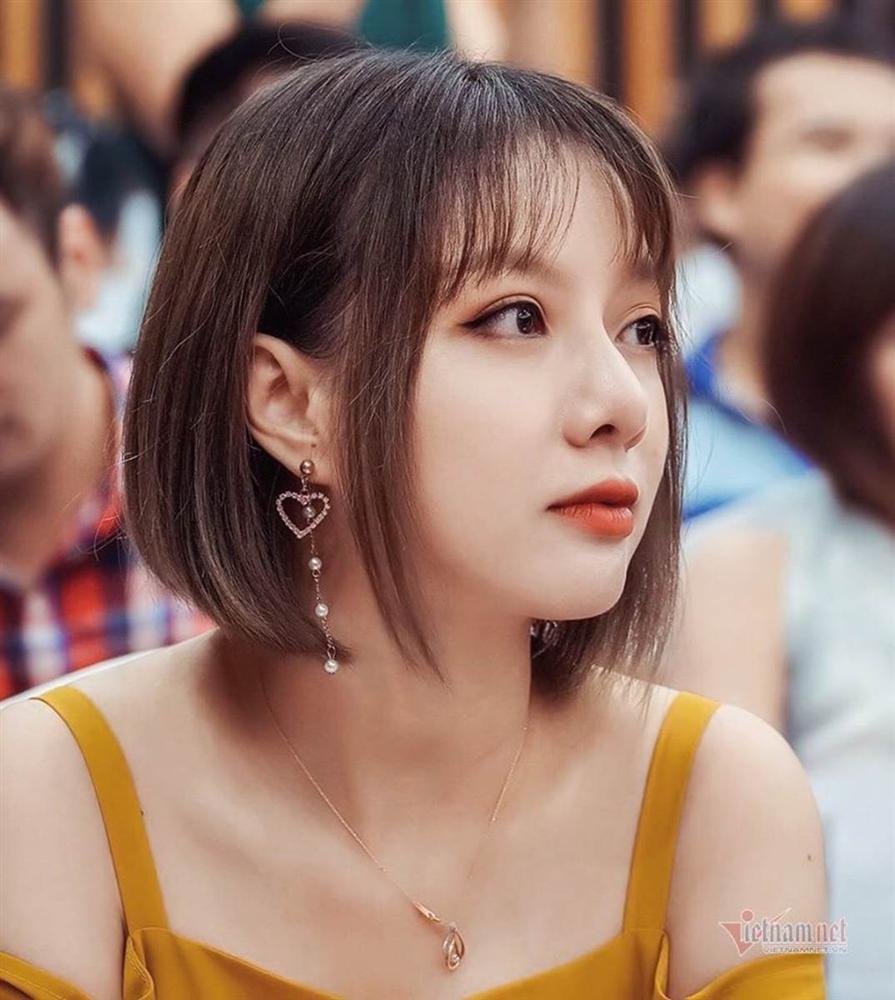 MC Thu Hương VTV có thể phải phẫu thuật thêm sau 4 ca mổ-1