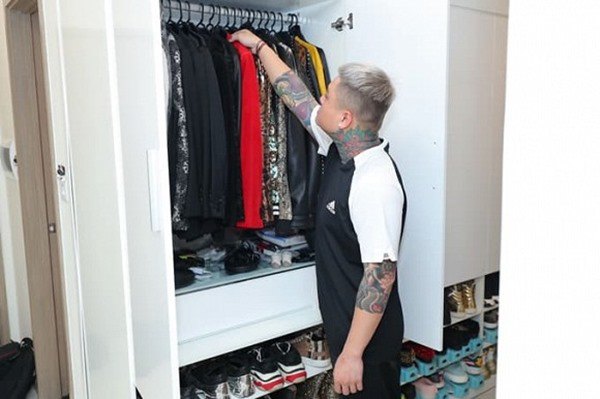 Nam ca sĩ chia tay vẫn ngủ chung giường với vợ, tậu nhà tiền tỷ tặng con học mẫu giáo-5