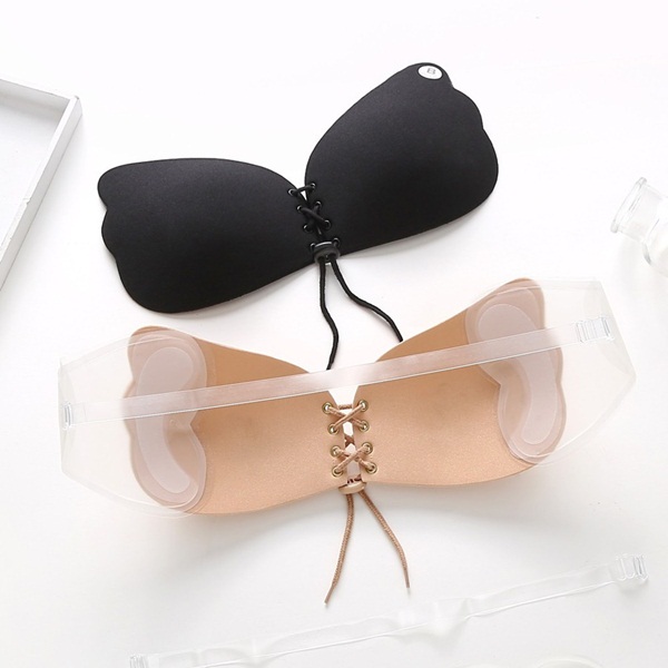 Trong khi Thúy Hạnh mắc lỗi nội y lộ liễu thì HH Hà Kiều Anh lại cao tay hơn hẳn khi cùng diện đầm xuyên thấu gợi cảm-13