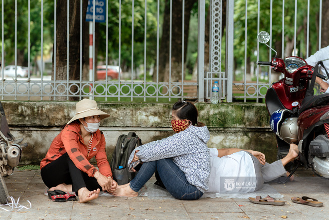 Hơn 5600 học sinh đổ về Đại học Bách Khoa kiểm tra tư duy: Đề dài tận 21 trang chỉ làm trong 2 tiếng!-10