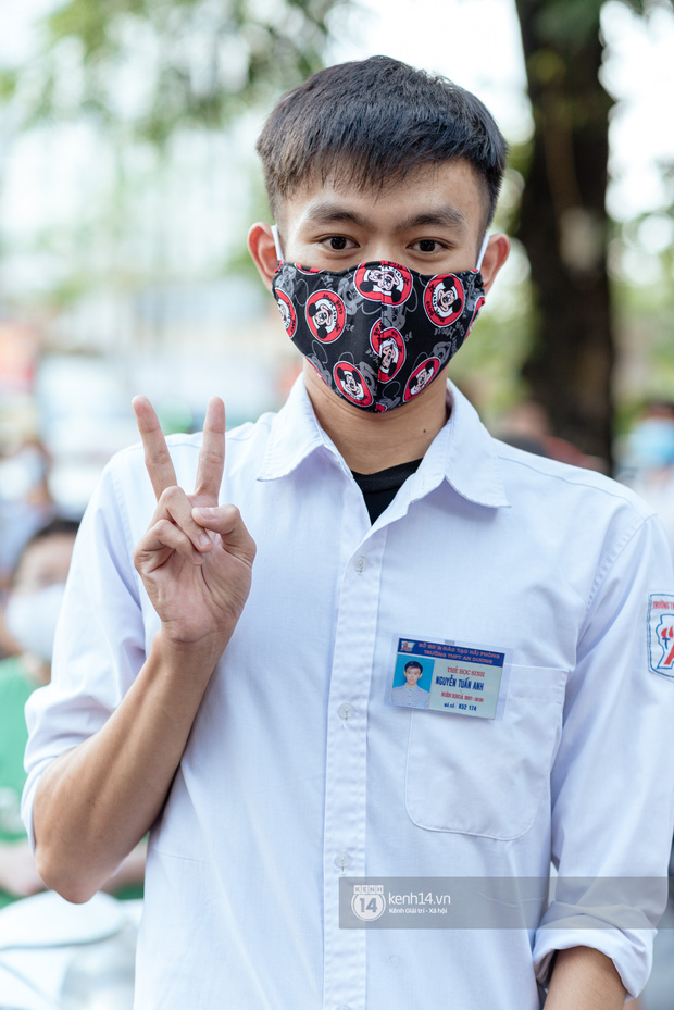 Hơn 5600 học sinh đổ về Đại học Bách Khoa kiểm tra tư duy: Đề dài tận 21 trang chỉ làm trong 2 tiếng!-5