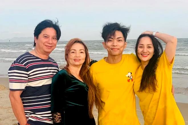Làm dâu sướng như Khánh Thi: Được mẹ chồng vô cớ tặng đồ hiệu-1