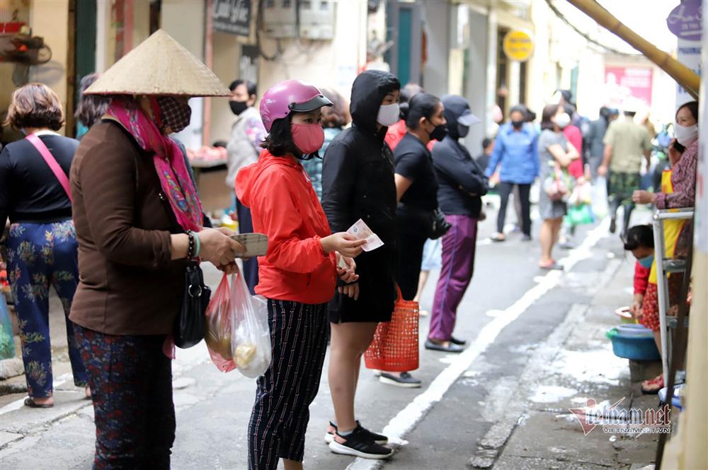 Hà Nội khuyến cáo người dân không ra khỏi nhà khi không cần thiết-1