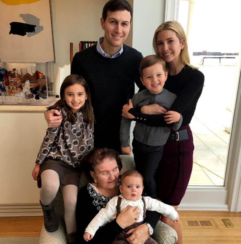 3 người cháu của Tổng thống Trump từng gây sốt với vẻ đáng yêu, được cưng chiều hết mực giờ đã lớn nhanh như thế này đây-2