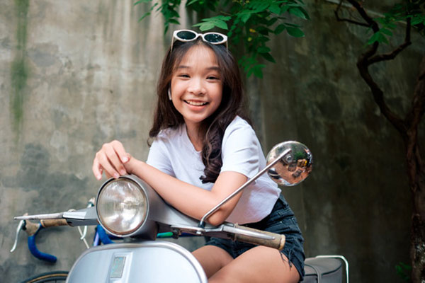 NTN - YouTuber bị ném đá nhiều nhất Việt Nam khoe nhà 4 tầng mới xây, nhìn là thấy to nhất phố rồi!-16