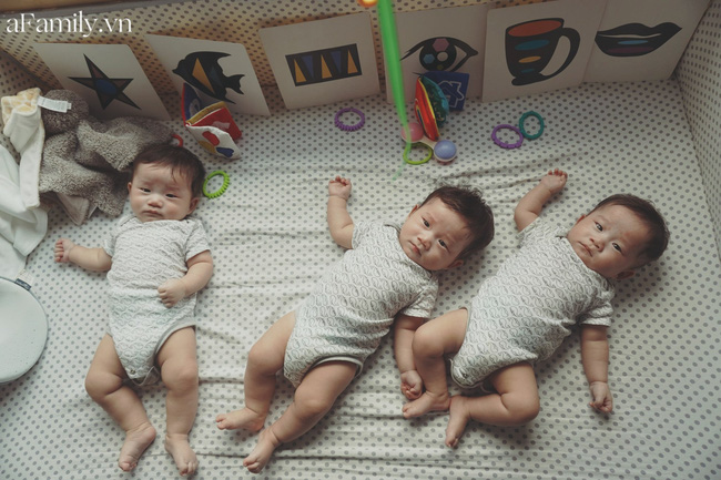 Tan chảy với những khoảnh khắc đáng yêu của 3 nhóc sinh ba cùng trứng giống nhau như in, xứng danh Daehan, Minguk, Manse phiên bản Việt-4