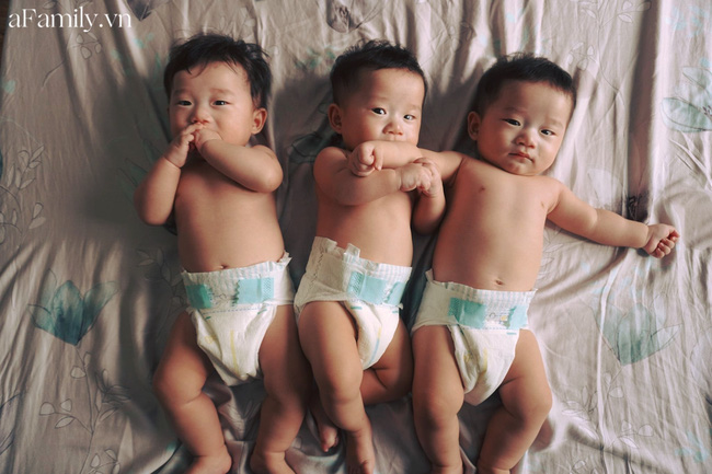 Tan chảy với những khoảnh khắc đáng yêu của 3 nhóc sinh ba cùng trứng giống nhau như in, xứng danh Daehan, Minguk, Manse phiên bản Việt-11