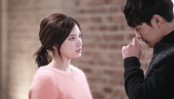 Kết hôn 5 năm vợ vẫn chưa có bầu, nghĩ em vô sinh tôi âm thầm ra ngoài kiếm con thì lóng ngóng bị bắt tại trận-2