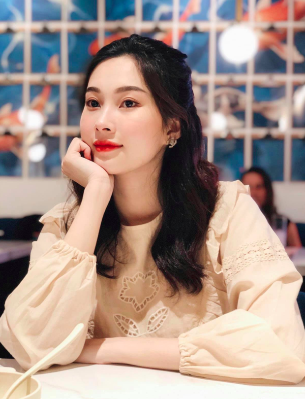 Hoa hậu Đặng Thu Thảo lộ gương mặt mũm mĩm, tăng cân sau khi sinh con trai-2