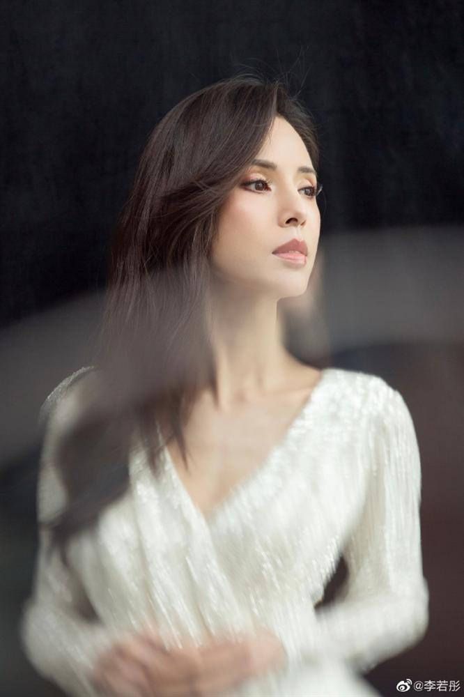 Tiểu Long Nữ đẹp nhất lịch sử tiết lộ vì sao U60 nhan sắc chim sa cá lặn vẫn độc thân, dân mạng ầm ầm tán thành-9