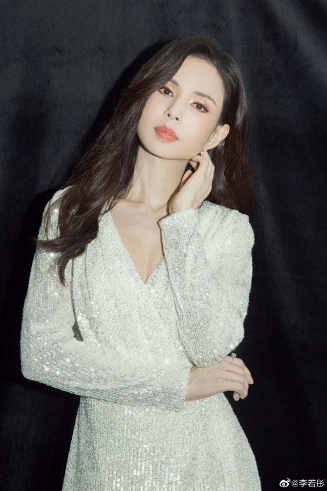 Tiểu Long Nữ đẹp nhất lịch sử tiết lộ vì sao U60 nhan sắc chim sa cá lặn vẫn độc thân, dân mạng ầm ầm tán thành-11