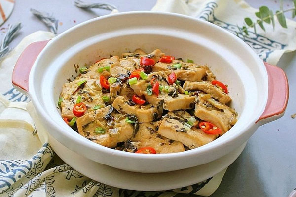 Hạn chế ra ngoài, các mẹ làm bánh bao nhân thịt để cả nhà ăn sáng vừa ngon vừa đủ chất nhé!-5