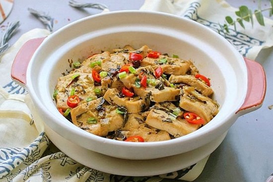 Tốn chưa tới 20k, tôi làm món đậu phụ om dưa chua ngon đến mức cả nhà ai cũng đòi mai ăn tiếp!