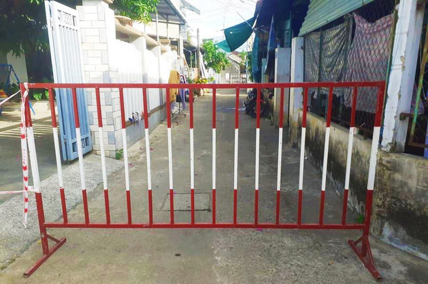 Lịch trình phức tạp của 3 ca Covid-19 mới ở Quảng Nam: Nhiều lần đến bệnh viện, phụ bán rau ở chợ Đà Nẵng và đều không ho, sốt-1