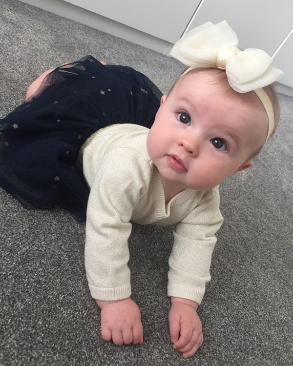 Mẹ bủn rủn khi thấy ảnh con gái trên trang web dành cho bọn biến thái, phẫn nộ hơn với những chi tiết trong hình và bình luận phía dưới-2