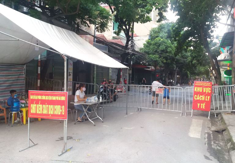 Lịch trình di chuyển của cặp vợ chồng ở Hải Dương mắc COVID-19: Có về quê dự đám cưới-1