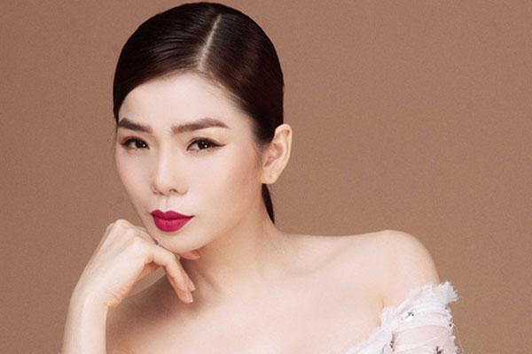 Lệ Quyên gây xôn xao khi đi cùng trai trẻ, phản ứng của ông xã doanh nhân những ngày gần đây ra sao?-13