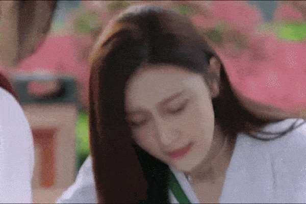 Tuesday hay trà xanh chưa nhằm nhò gì, ngoài kia còn cả tá hồng trà, trà đen... cấp độ nguy hiểm luôn rình rập cướp đàn ông của người khác thế này đây!-5