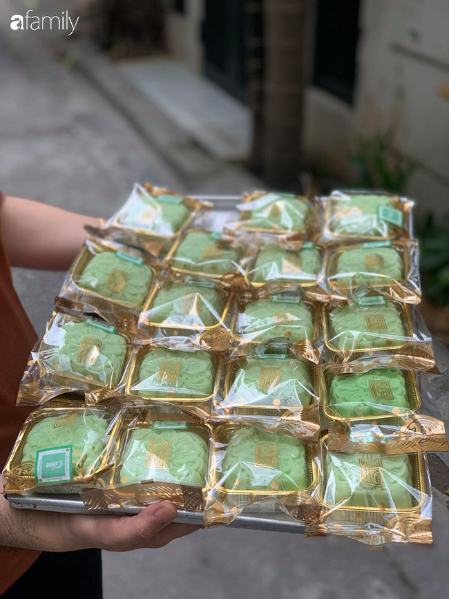 Tranh thủ mùa cốm, chàng thanh niên Hà Nội tự mày mò làm bánh dẻo cốm, bán cả vài trăm chiếc/ngày-9