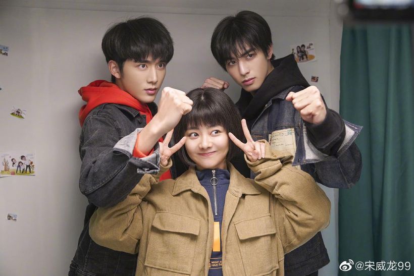 Cuộc sống khác biệt của bộ ba Lấy danh nghĩa người nhà-1