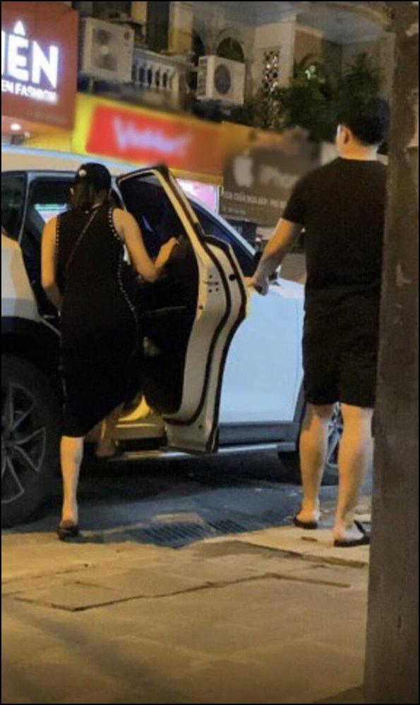 Lệ Quyên gây xôn xao khi đi cùng trai trẻ, phản ứng của ông xã doanh nhân những ngày gần đây ra sao?-2