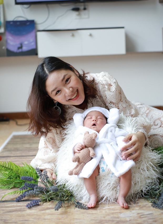 Sau 2 năm kết hôn, vợ Sỹ Luân bất ngờ nhắn nhủ mẹ chồng trên sóng truyền hình: Con mong mẹ tha thứ cho con”-3