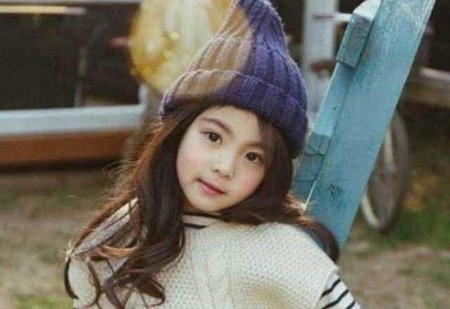 Con gái dậy thì ngày càng xinh, ông bố lại đau khổ mong con ngày càng xấu-1