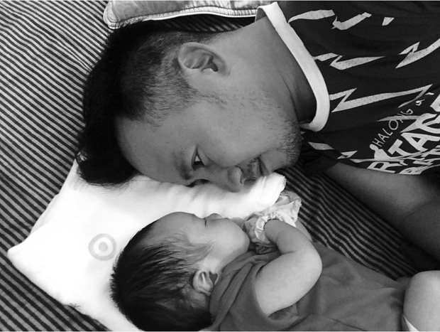 Nhiều năm im ắng sau mối tình với Hari Won, cuộc sống của rapper Tiến Đạt thay đổi 180 độ bên vợ con-5