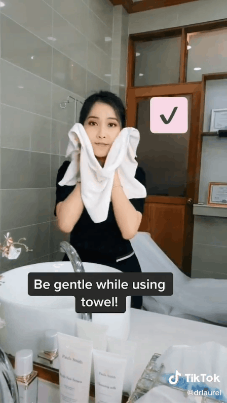 Nhìn clip hướng dẫn rửa mặt đúng cách, chị em nào cũng tá hỏa vì từ trước tới giờ đều làm sai-6