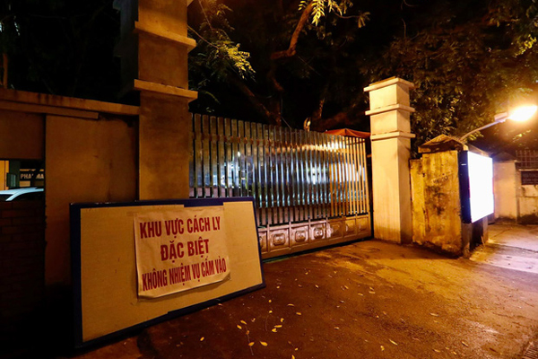 TP.HCM phong tỏa 17 căn nhà sau khi phát hiện trường hợp tái dương tính SARS-CoV-2 trở về từ Hà Nội-2